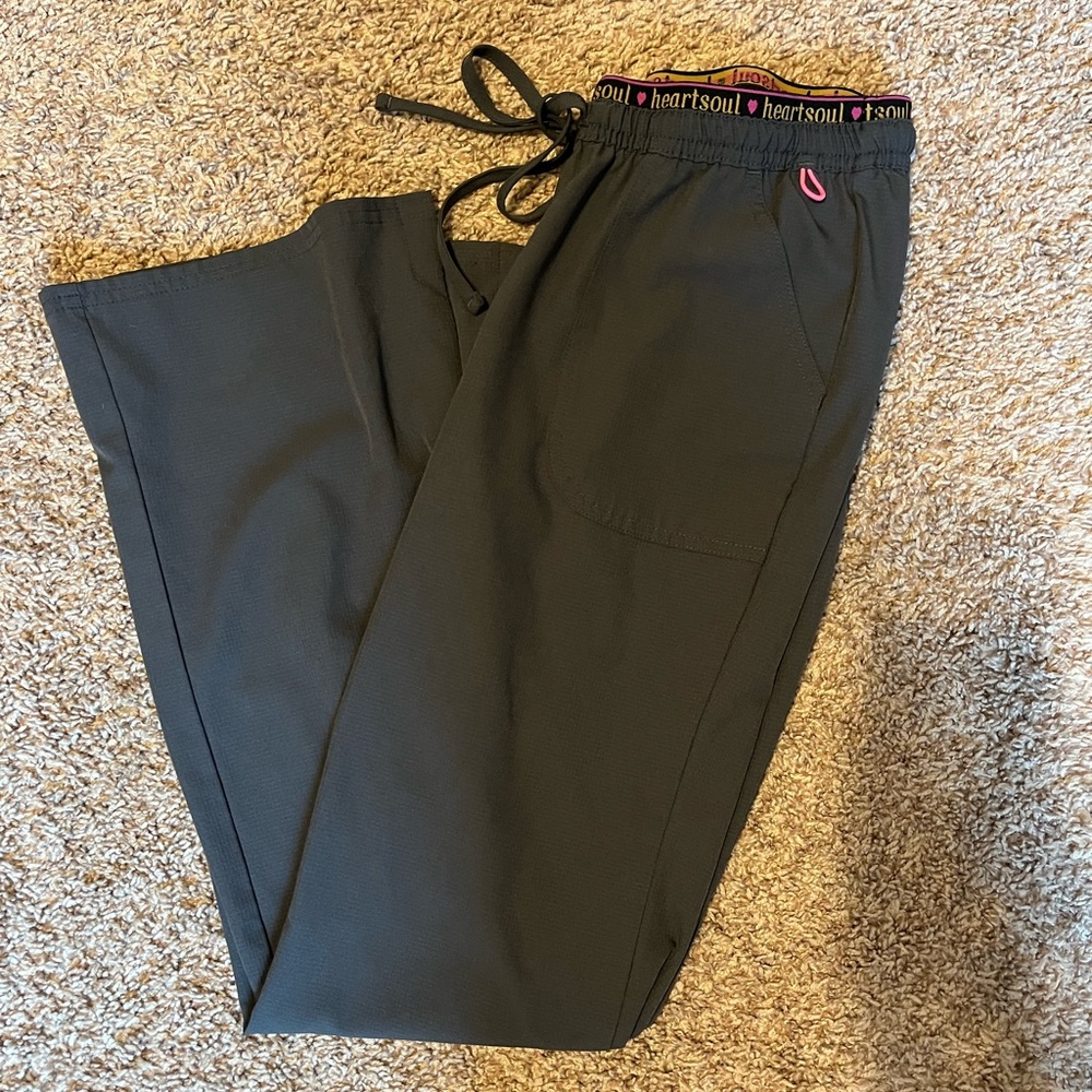 Women’s Small Heartsoul Pewter Scrub Pants